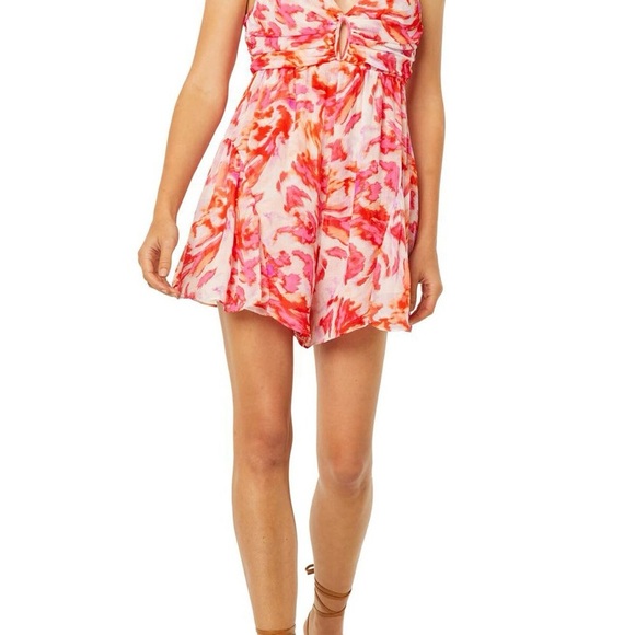 NWT Misa Los Angeles Indira Romper Maldive Marble Red White Floral Keyhole S - Picture 3 of 13